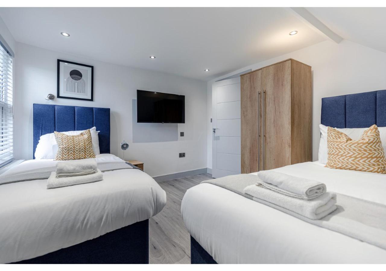 Cozy And Stylish 2 Bedroom Flat In Greater London Exterior photo